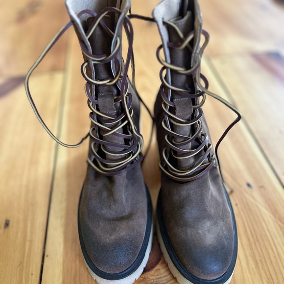 Free People Dylan Lace Up Boot. Never worn! - Picture 10 of 10